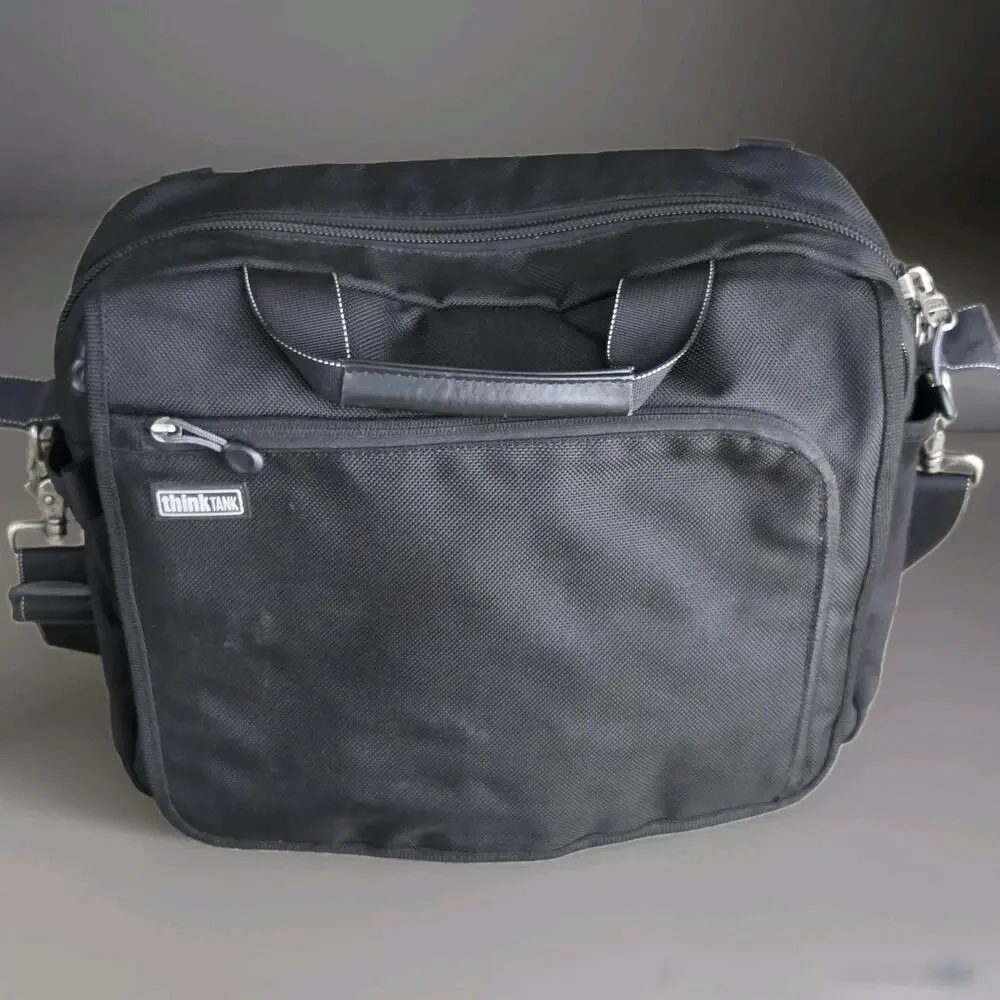 ThinkTank Suburban Disguise 40 V 2.0 Shoulder Bag